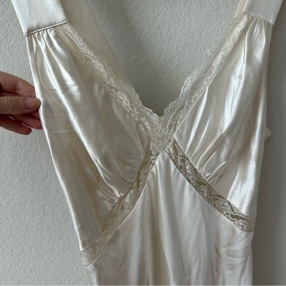 Reformation Chania Maxi Cream Silk Dress SZ S - Picture 4 of 10